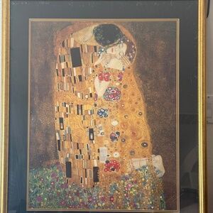 Klimt “The Kiss”